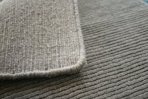 hand loomed rug quality